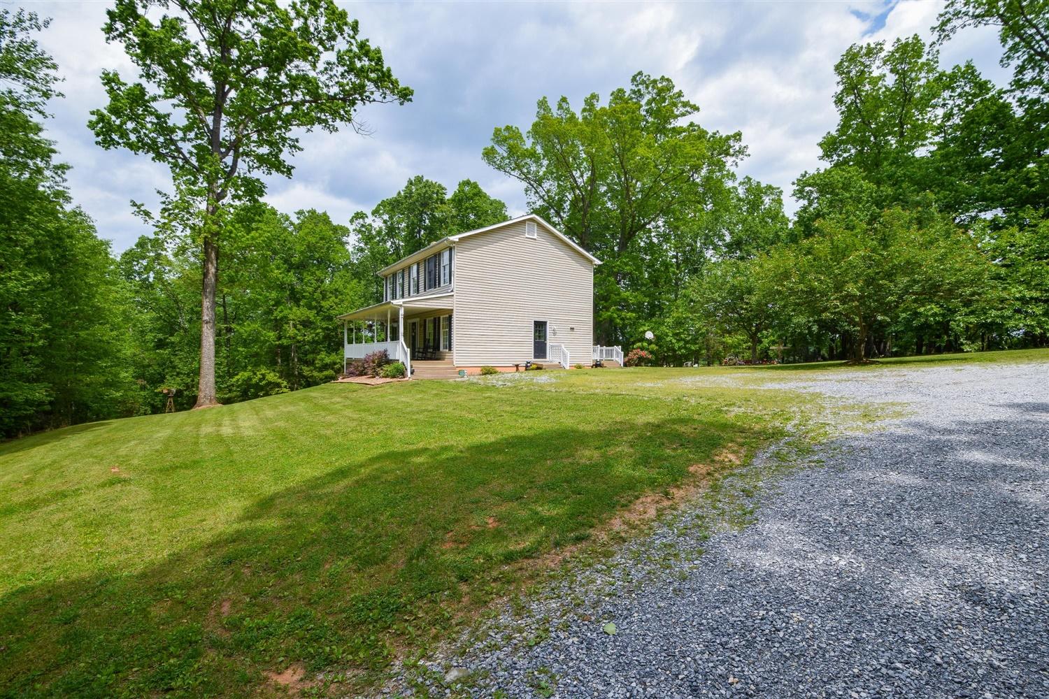 1378 McCrae Road Bedford, VA 24523 - Photo 34 of 45 31-Photo-31