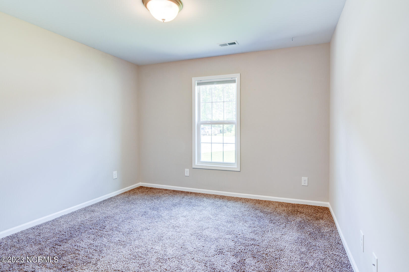 345 Station House Road New Bern, NC 28562 - Photo 23 of 31 345 Station House-24