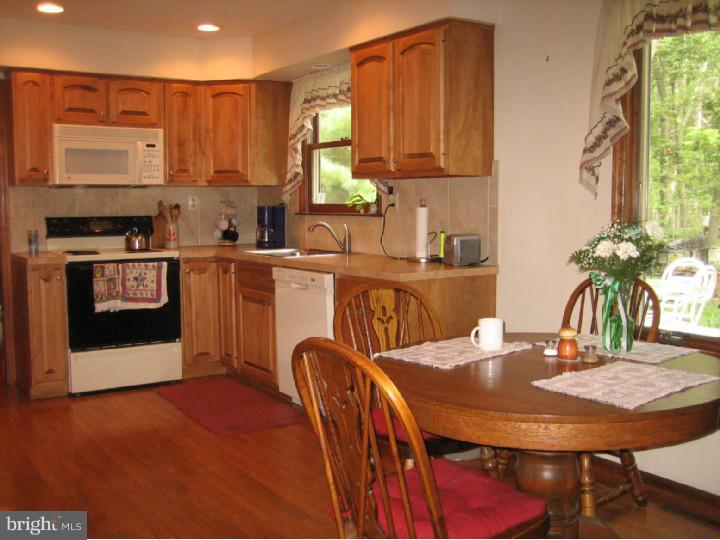 7 Moore Road West Tabernacle, NJ 08088 - Photo 2 of 22 Kitchen