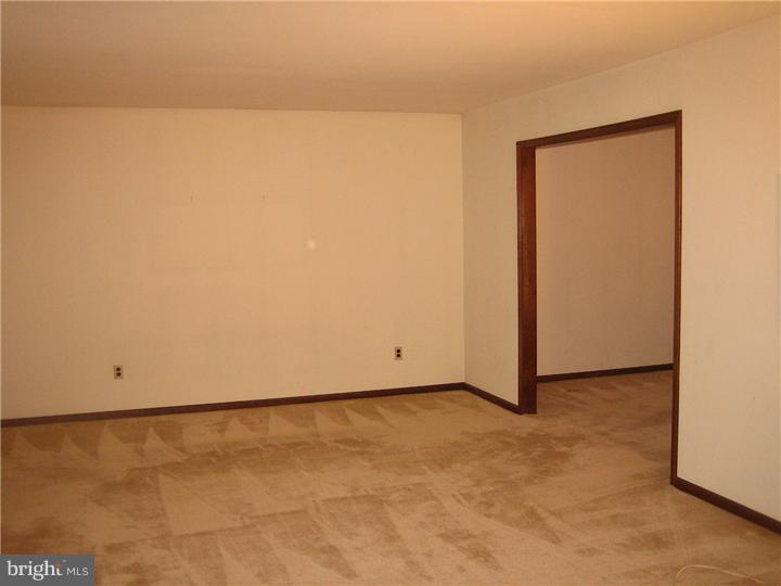 7 Moore Road West Tabernacle, NJ 08088 - Photo 12 of 22 Dining Room