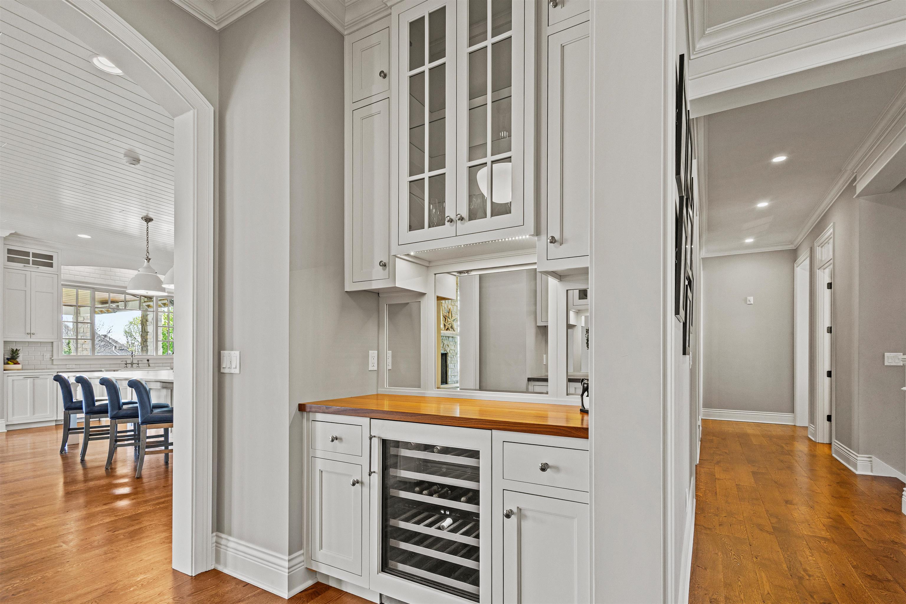 2427 East Highpond Crossing Appleton, WI 54913 - Photo 18 of 88