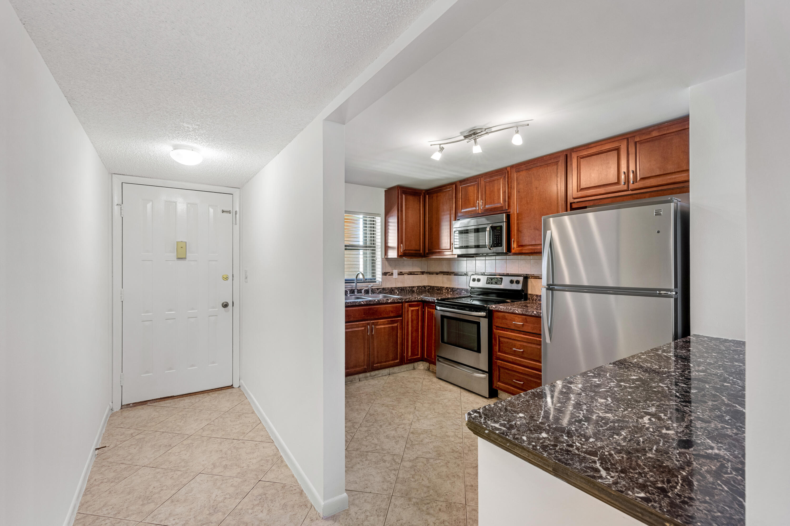 2041 Woolbright Road, Unit H204 Boynton Beach, FL 33426 - Photo 11 of 28 A9