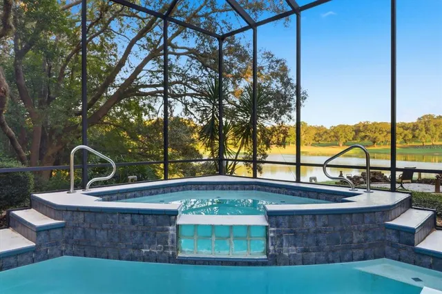 $929,900 | 3255 North Pinelake Village Point, Lecanto, FL 34461