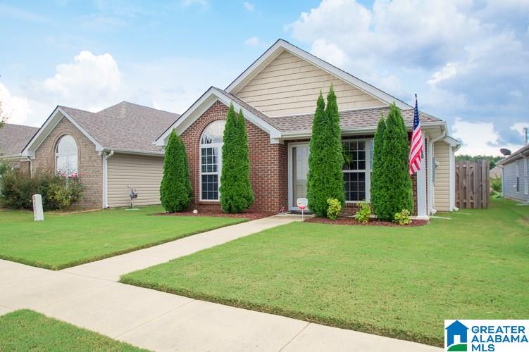 302 Village Drive Calera, AL 35040 - Photo 3 of 25