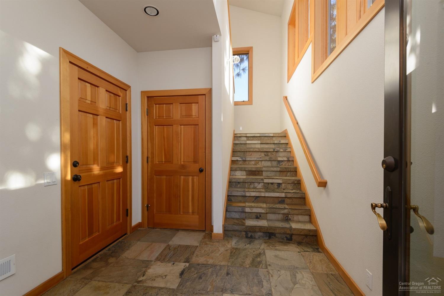 28 Northwest Allen Road Bend, OR 97703 - Photo 5 of 19 Additional Photo