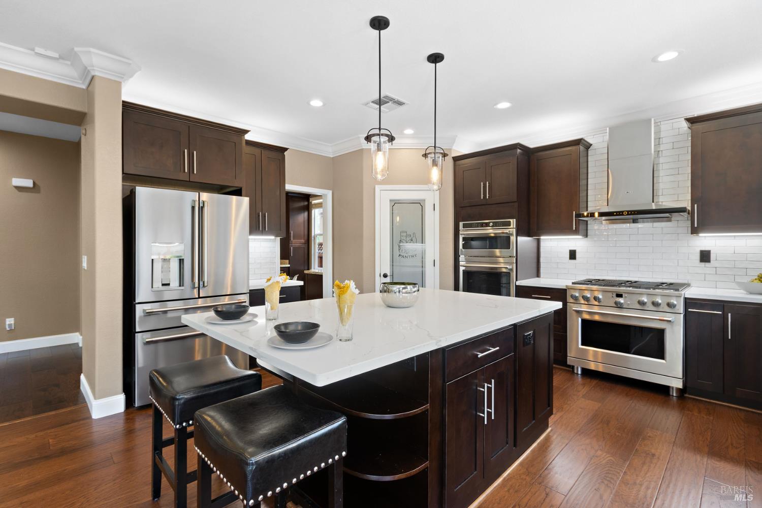 7072 Alder Creek Road Vallejo, CA 94591 - Photo 11 of 65