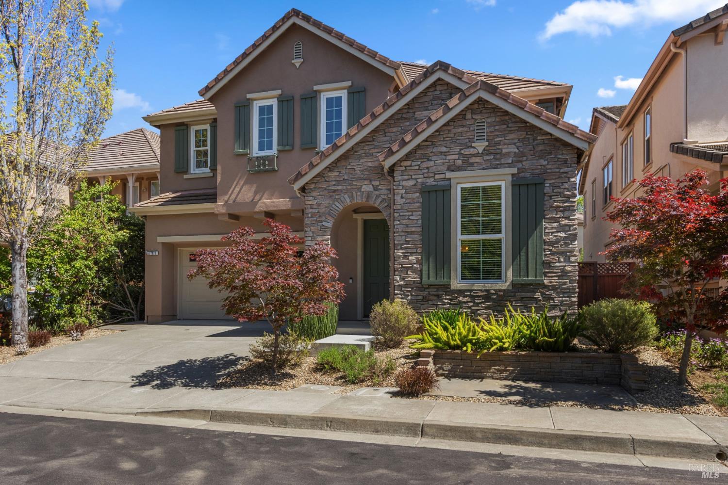 7072 Alder Creek Road Vallejo, CA 94591 - Photo 3 of 65