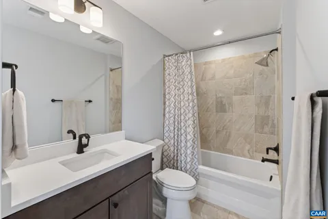 $1,050,000 | 552 Belluno Lane, Charlottesville, VA 22911