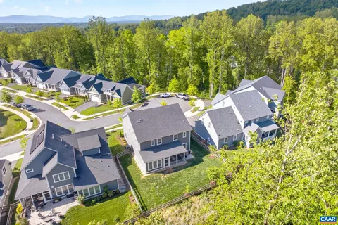 $1,050,000 | 552 Belluno Lane, Charlottesville, VA 22911