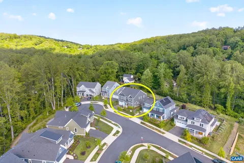 $1,050,000 | 552 Belluno Lane, Charlottesville, VA 22911