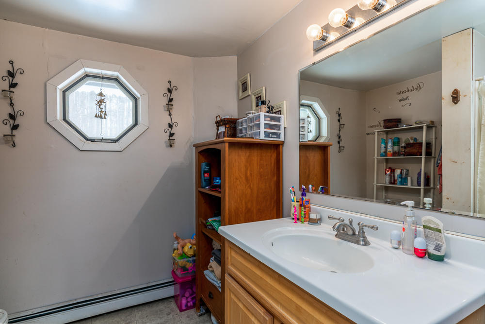 81 Willett Road Bridgton, ME 04009 - Photo 12 of 28 81willett-12