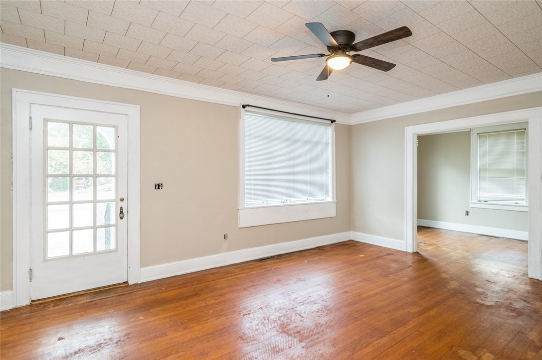 200 Roberts Street Anderson, SC 29621 - Photo 4 of 29