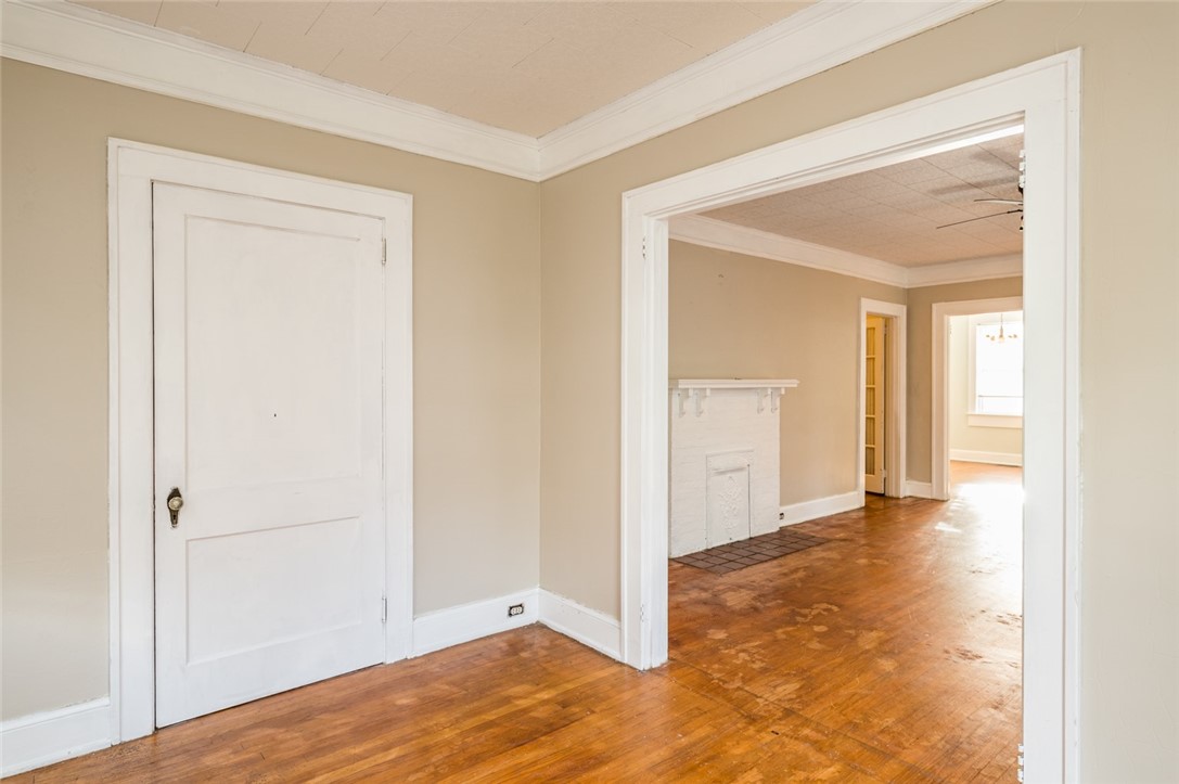 200 Roberts Street Anderson, SC 29621 - Photo 7 of 29