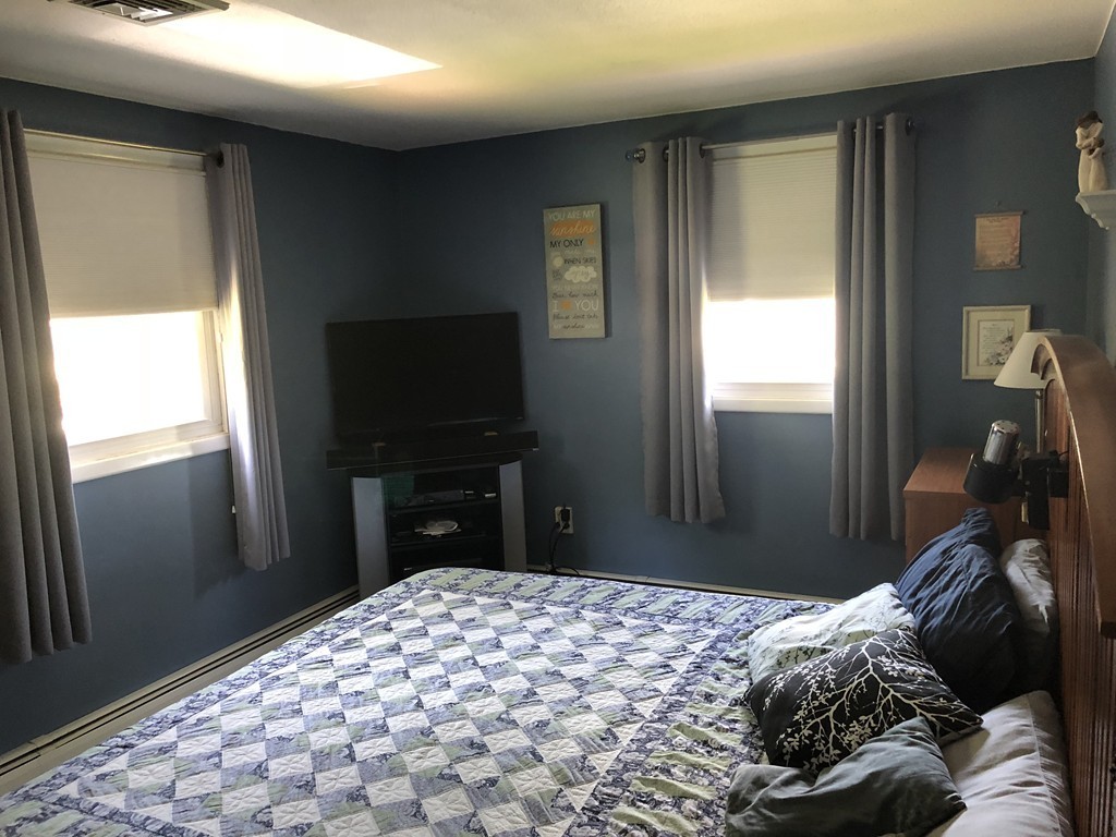 5 Elizabeth Road Milford, MA 01757 - Photo 12 of 19 Gallery Image 12