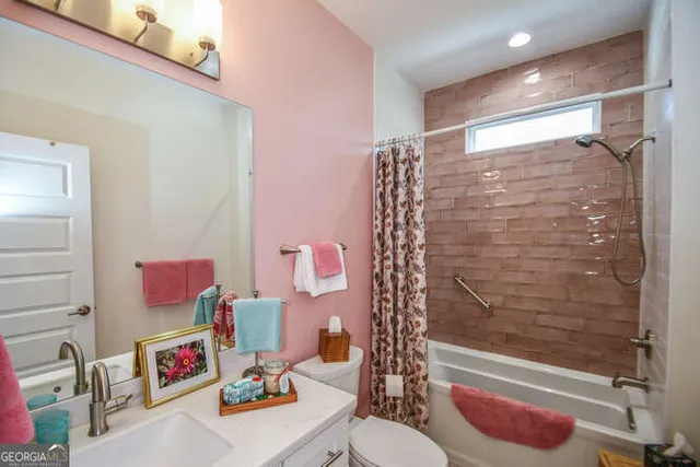 $389,900 | 132 Fairview Meadows Drive, Demorest, GA 30535