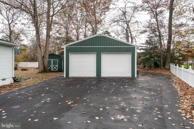 $375,000 | 37526 Oak Street, Ocean View, DE 19970