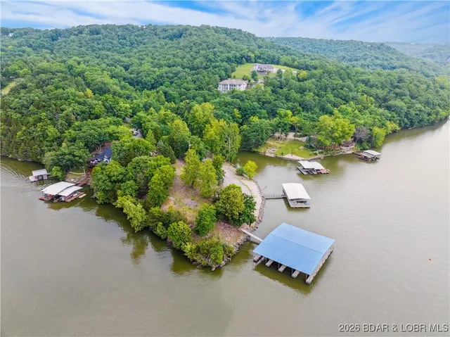 $599,500 | 172 Highland Parkway, Camdenton, MO 65020