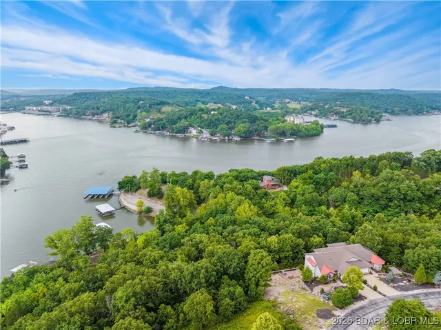 $599,500 | 172 Highland Parkway, Camdenton, MO 65020