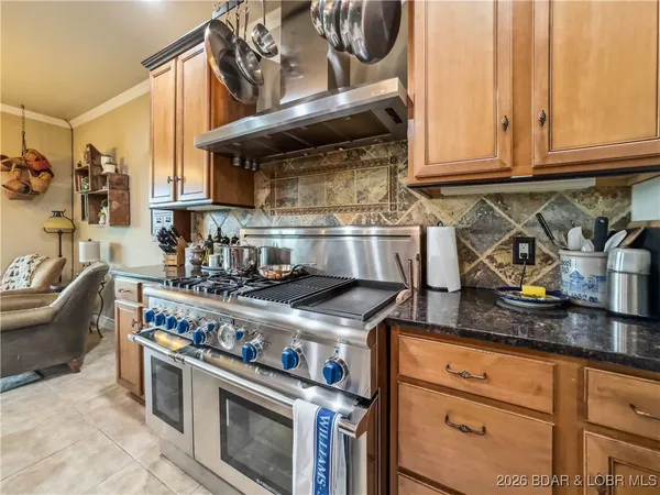 $599,500 | 172 Highland Parkway, Camdenton, MO 65020