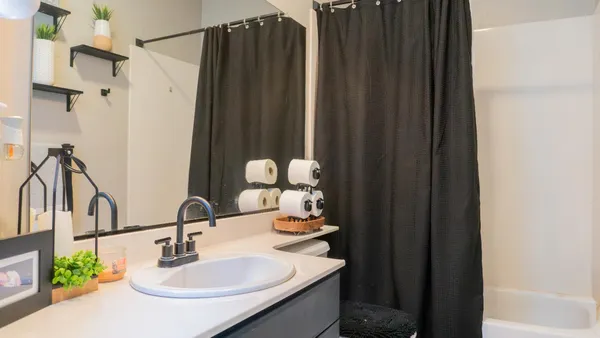 $689,000 | 2315 Heavenly Way, Lodi, CA 95242