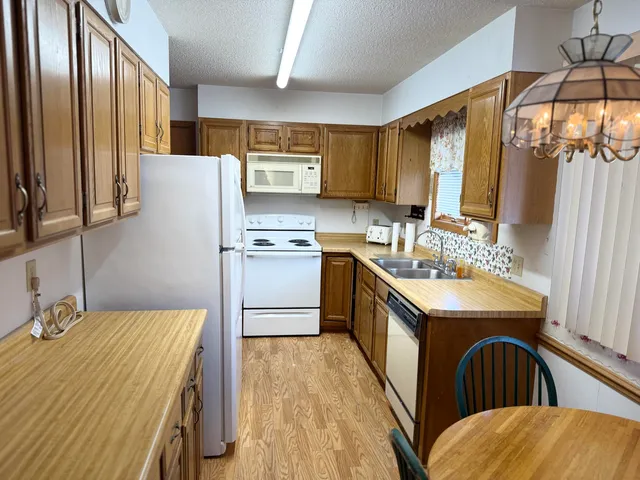 $195,000 | 201 4th Avenue West, Washburn, WI 54891