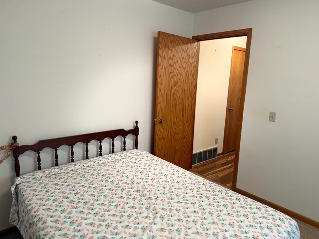 $195,000 | 201 4th Avenue West, Washburn, WI 54891