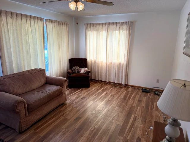 $195,000 | 201 4th Avenue West, Washburn, WI 54891