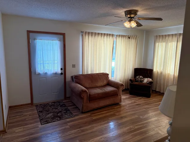 $195,000 | 201 4th Avenue West, Washburn, WI 54891