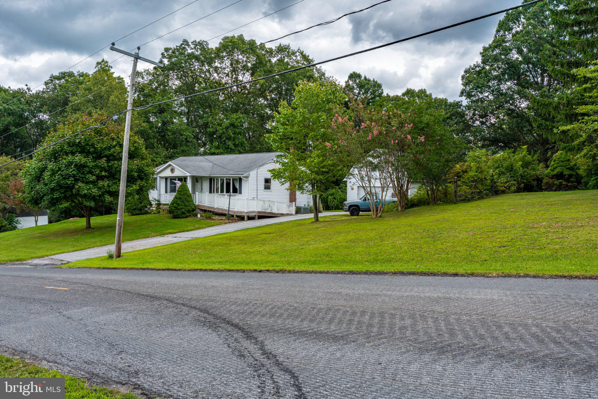 2235 East Deep Run Road Manchester, MD 21102 - Photo 4 of 34 Gallery Image 4