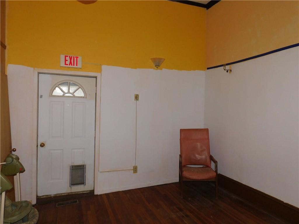 180 East Street Rosedale, IN 47874 - Photo 10 of 16