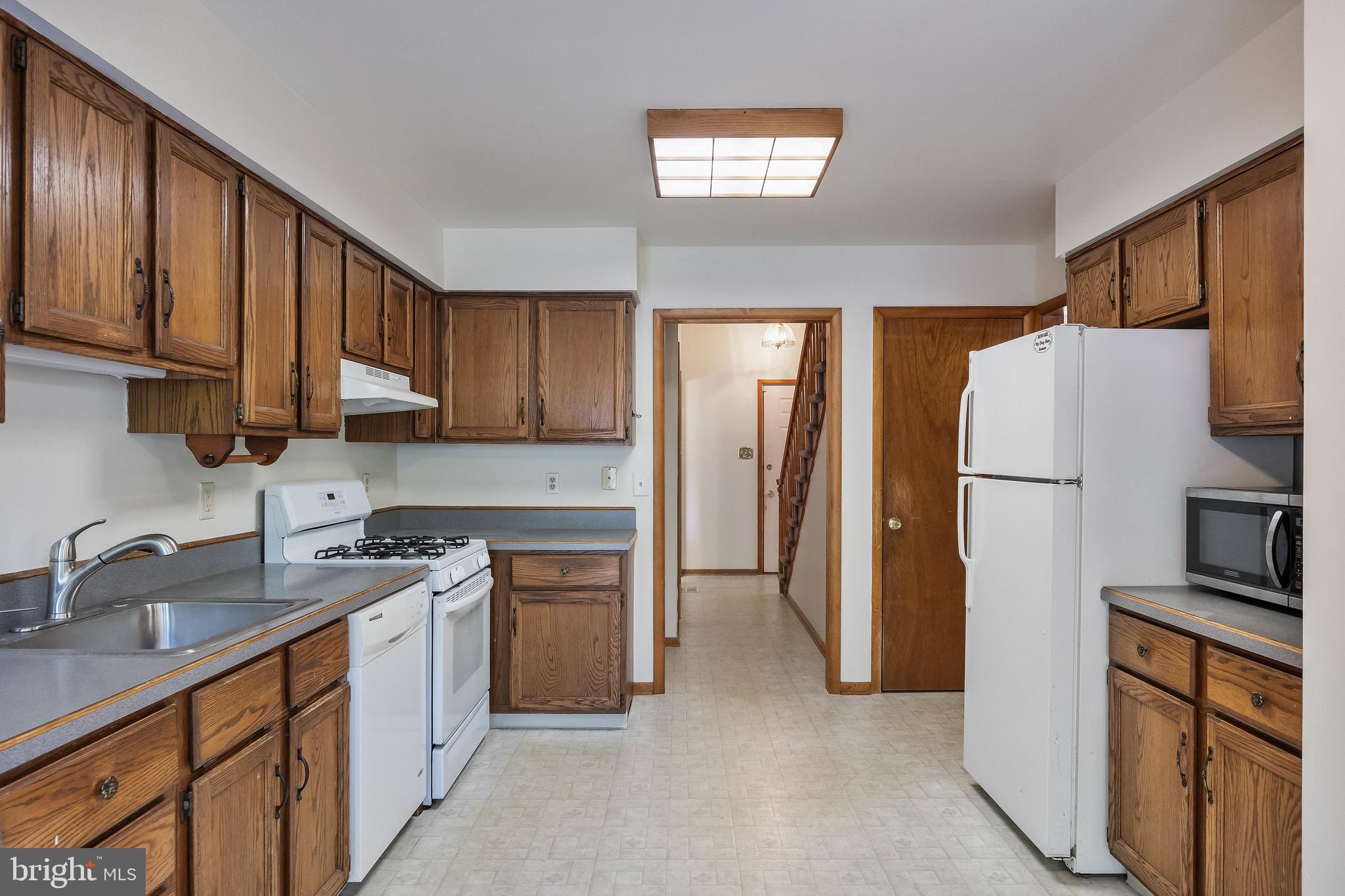 479 Atsion Road Shamong, NJ 08088 - Photo 10 of 26 Gallery Image 10