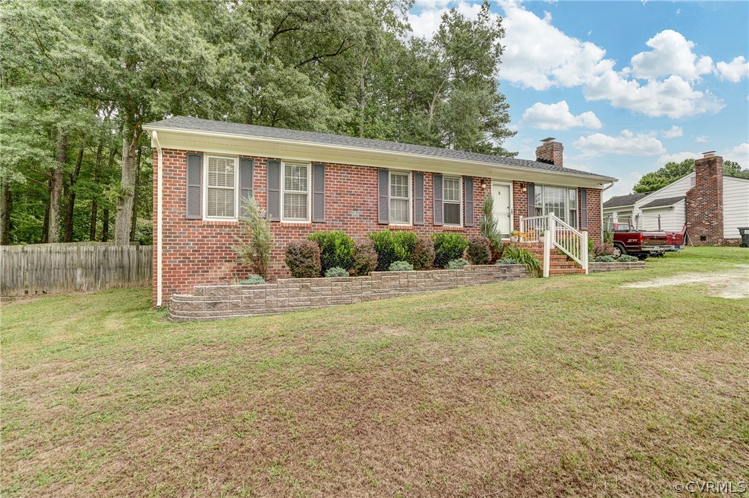 4801 Newbys Bridge Road Chesterfield, VA 23832 - Photo 34 of 34 a front view of a house with garden