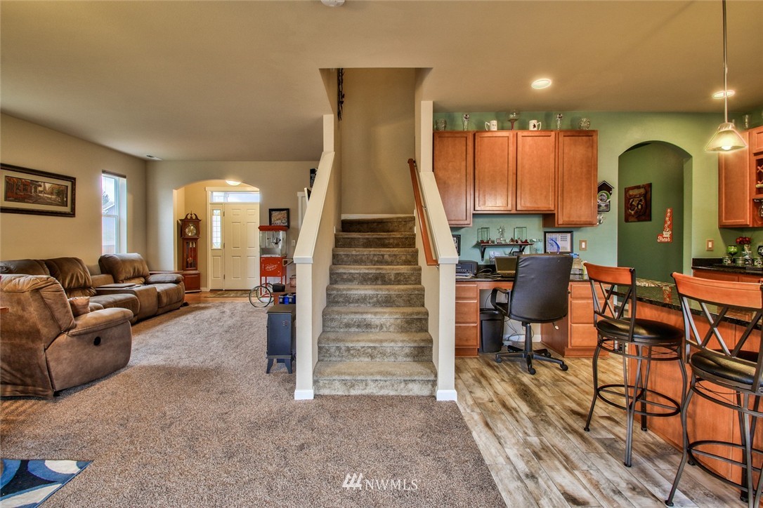 5355 Wellspring Road Mount Vernon, WA 98273 - Photo 13 of 25 Gallery Image 13