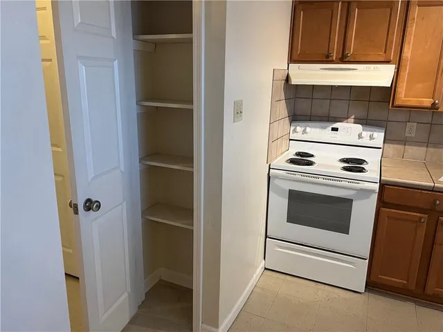 $1,100 | 316 Plantation Drive, Unit 4, Chalmette, LA 70043