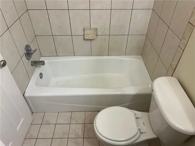 $1,100 | 316 Plantation Drive, Unit 4, Chalmette, LA 70043