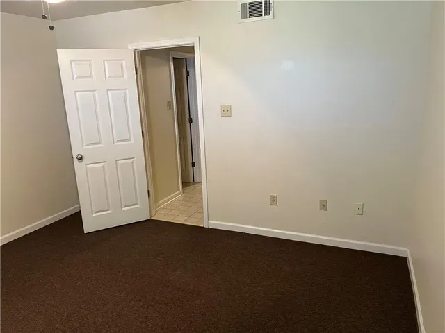 $1,100 | 316 Plantation Drive, Unit 4, Chalmette, LA 70043