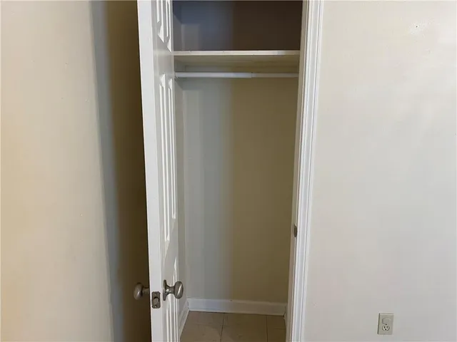 $1,100 | 316 Plantation Drive, Unit 4, Chalmette, LA 70043