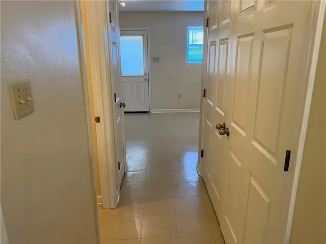 $1,100 | 316 Plantation Drive, Unit 4, Chalmette, LA 70043