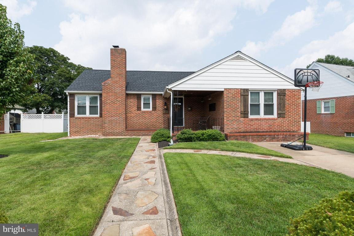 912 Lynvue Road Linthicum Heights, MD 21090 - Photo 1 of 27 Beautiful Flagstone Walk Way