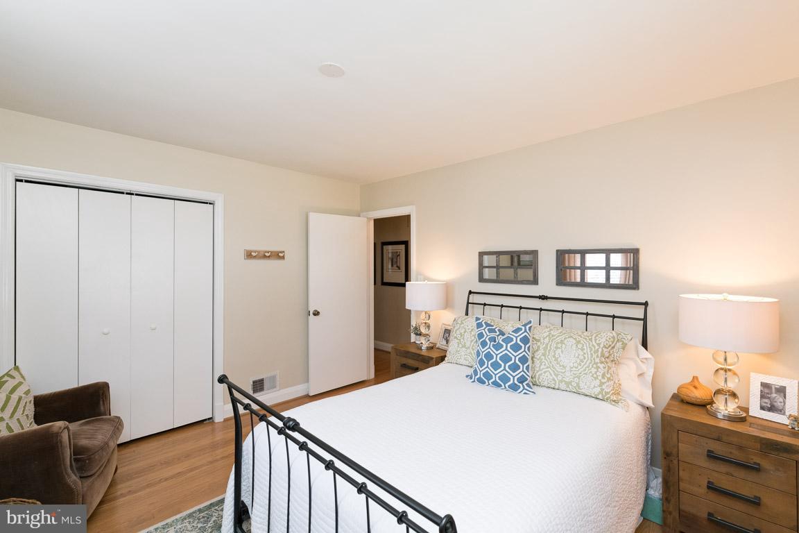 912 Lynvue Road Linthicum Heights, MD 21090 - Photo 10 of 27 Bedroom
