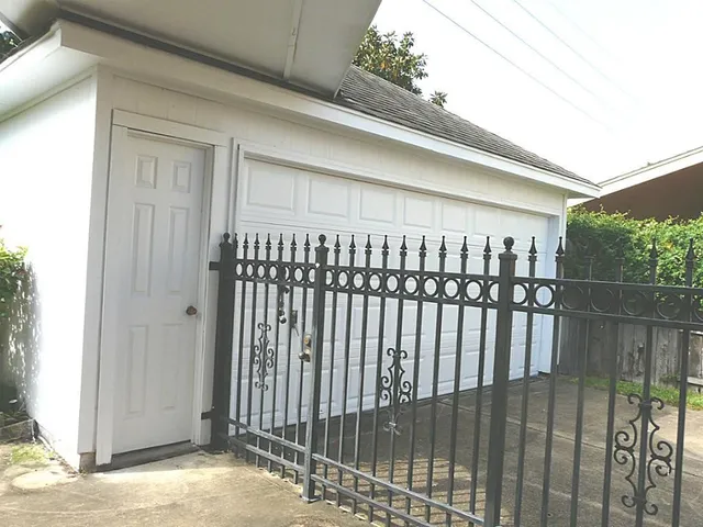 $3,000 | 3216 Shadowwalk Drive, Houston, TX 77082