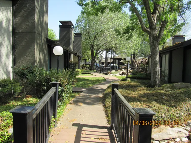 $875 | 14351 Torrey Chase Boulevard, Unit C, Houston, TX 77014