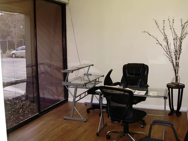 $875 | 14351 Torrey Chase Boulevard, Unit C, Houston, TX 77014