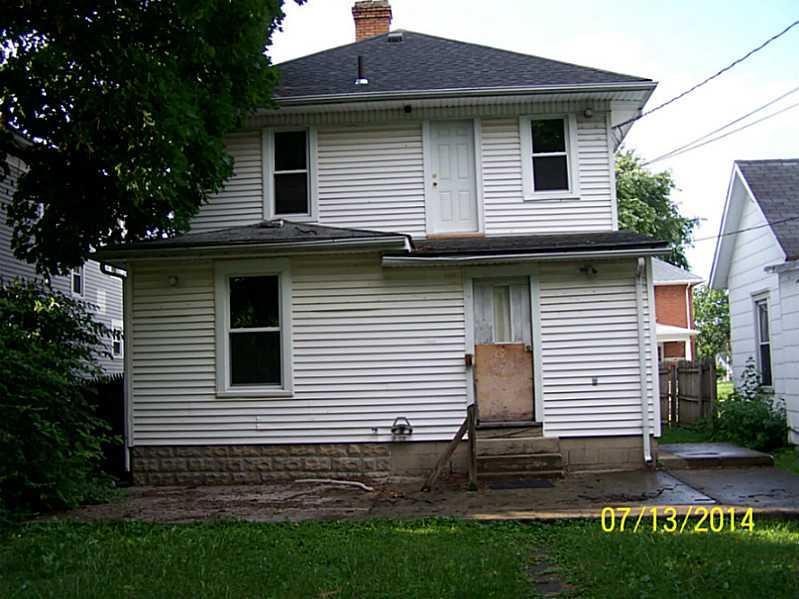 705 Grant Street Springfield, OH 45504 - Photo 2 of 12