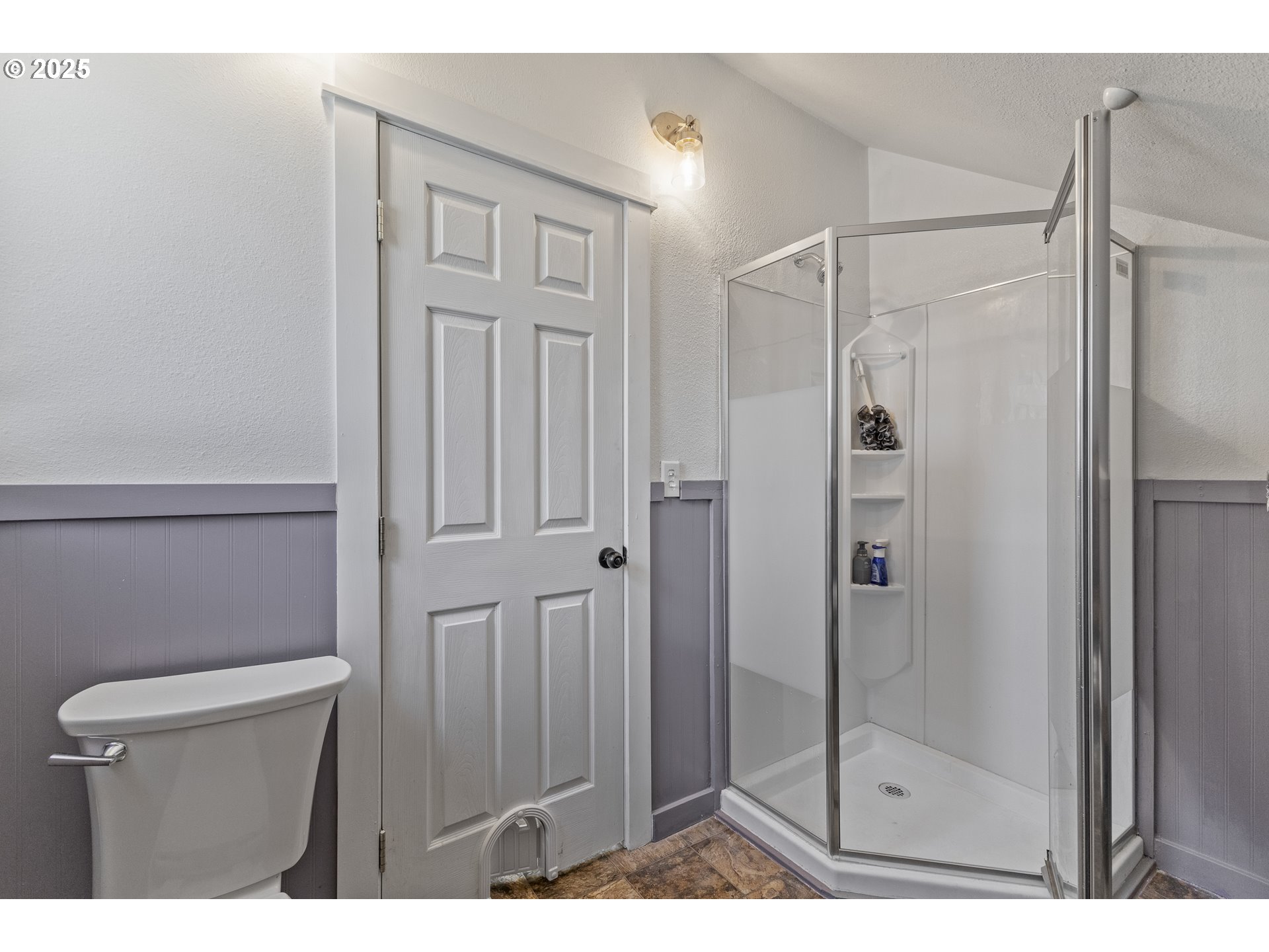 1753 20th Street Myrtle Point, OR 97458 - Photo 30 of 44 a bathroom with a shower and a toilet