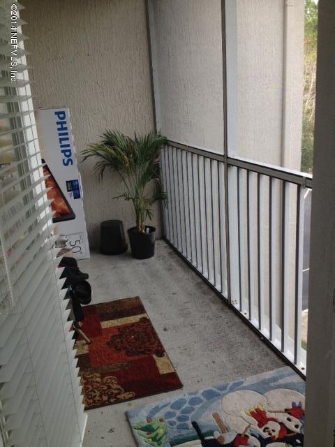 10550 Baymeadows Road, Unit 727 Jacksonville, FL 32256 - Photo 12 of 12 screen balcony