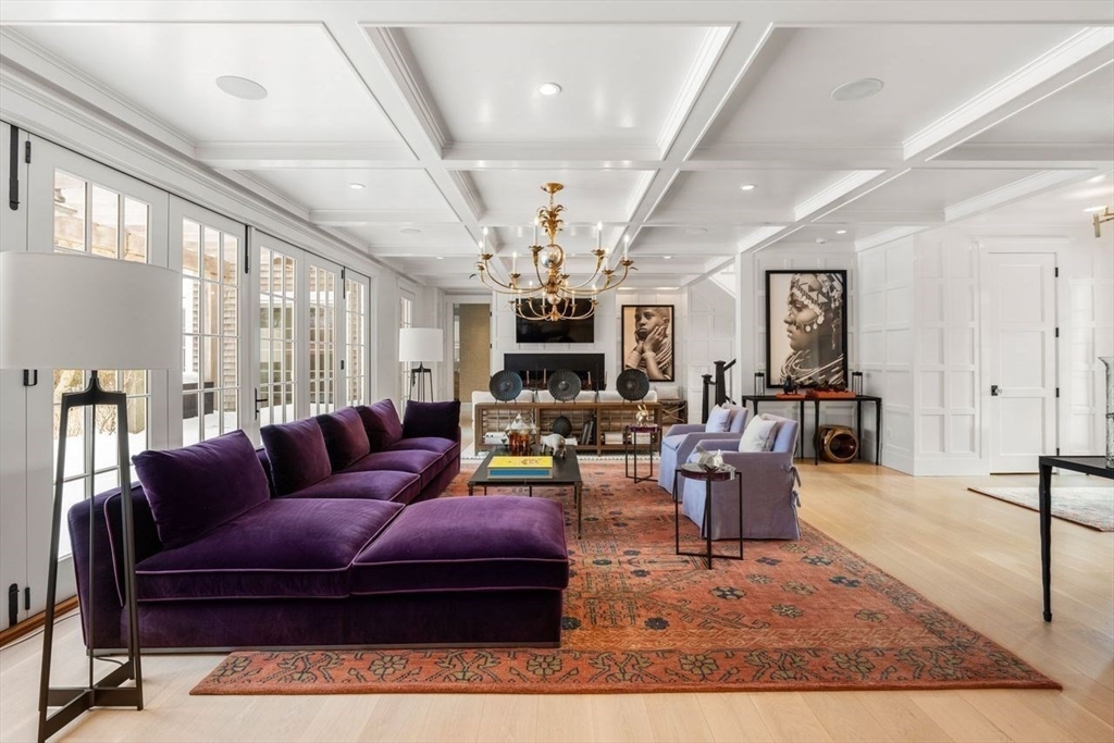 34 Brewster Road Nantucket, MA 02554 - Photo 1 of 37