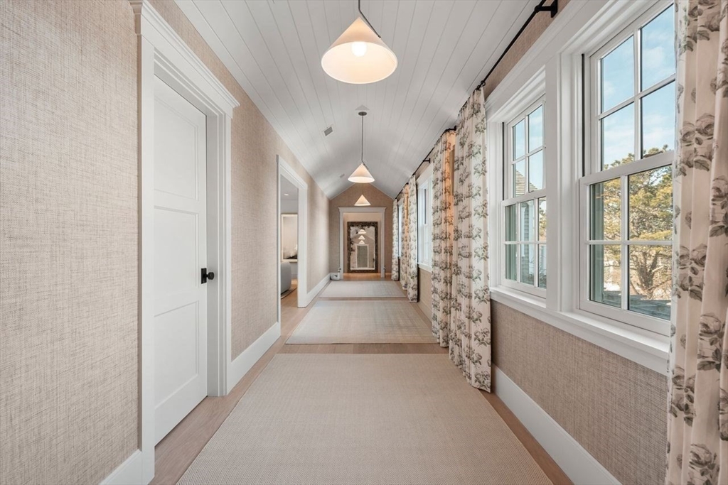 34 Brewster Road Nantucket, MA 02554 - Photo 19 of 40