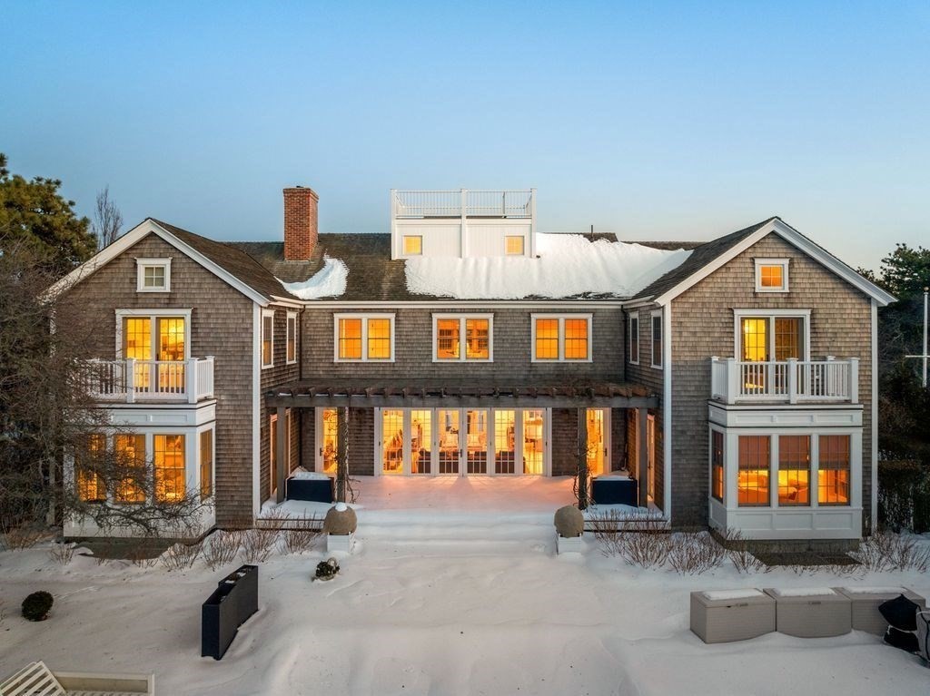 34 Brewster Road Nantucket, MA 02554 - Photo 32 of 37