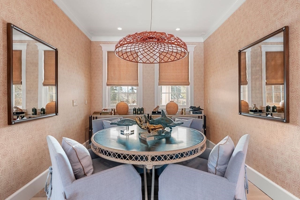 34 Brewster Road Nantucket, MA 02554 - Photo 10 of 37